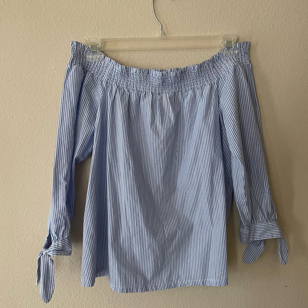 Blue and white striped, off the shoulder Ann Taylor Loft blouse. Size small.